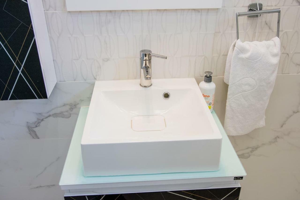 Grande Plus Apartment Dzungla 도보이 외부 사진
